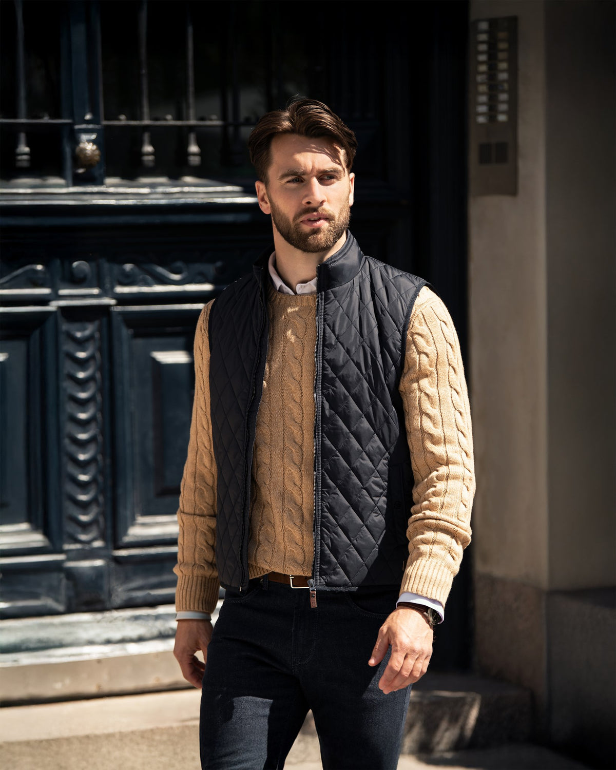 Camden Men Midnight Blue AW25 Modelimage