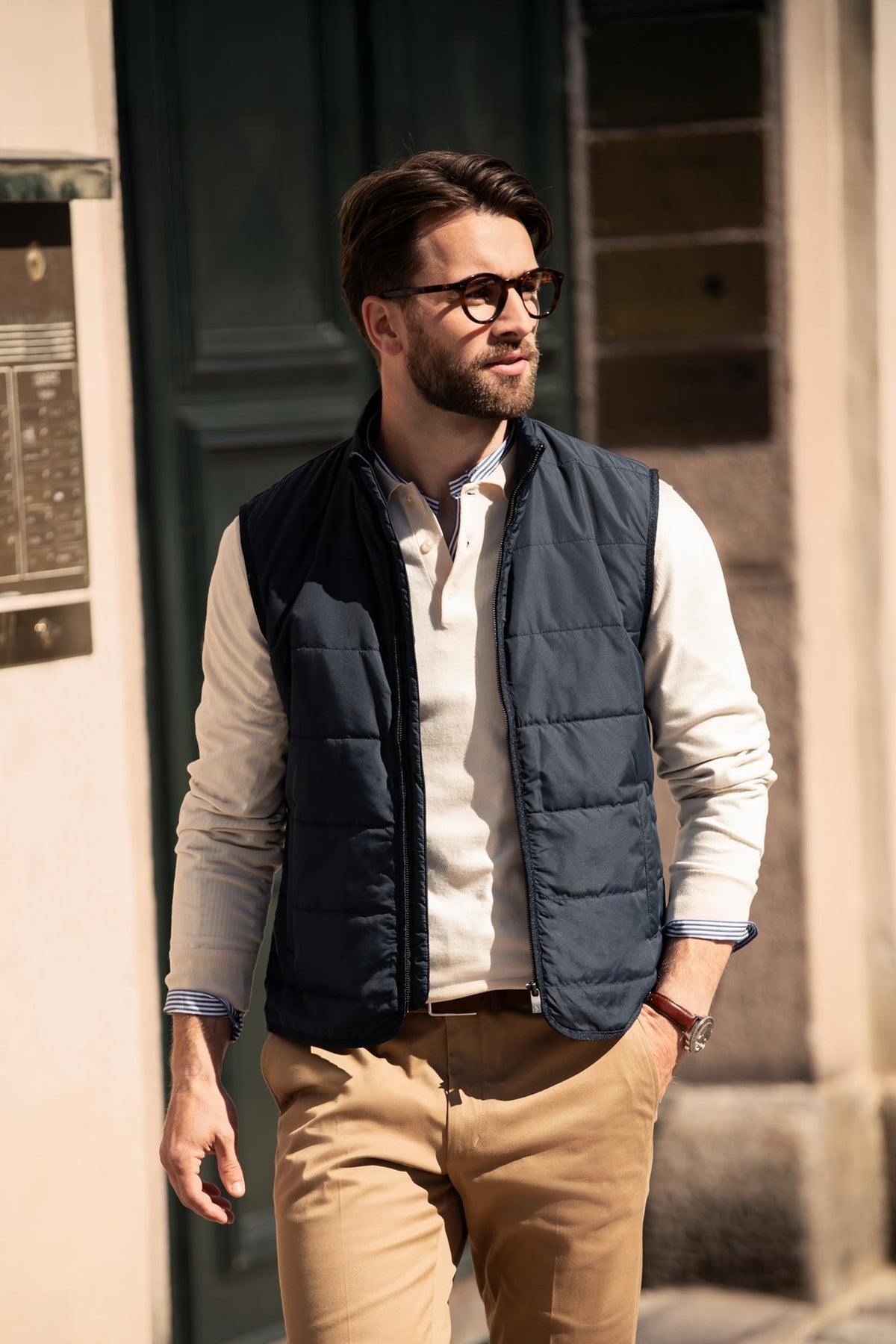 Hudson Men Navy AW25 Modelimage