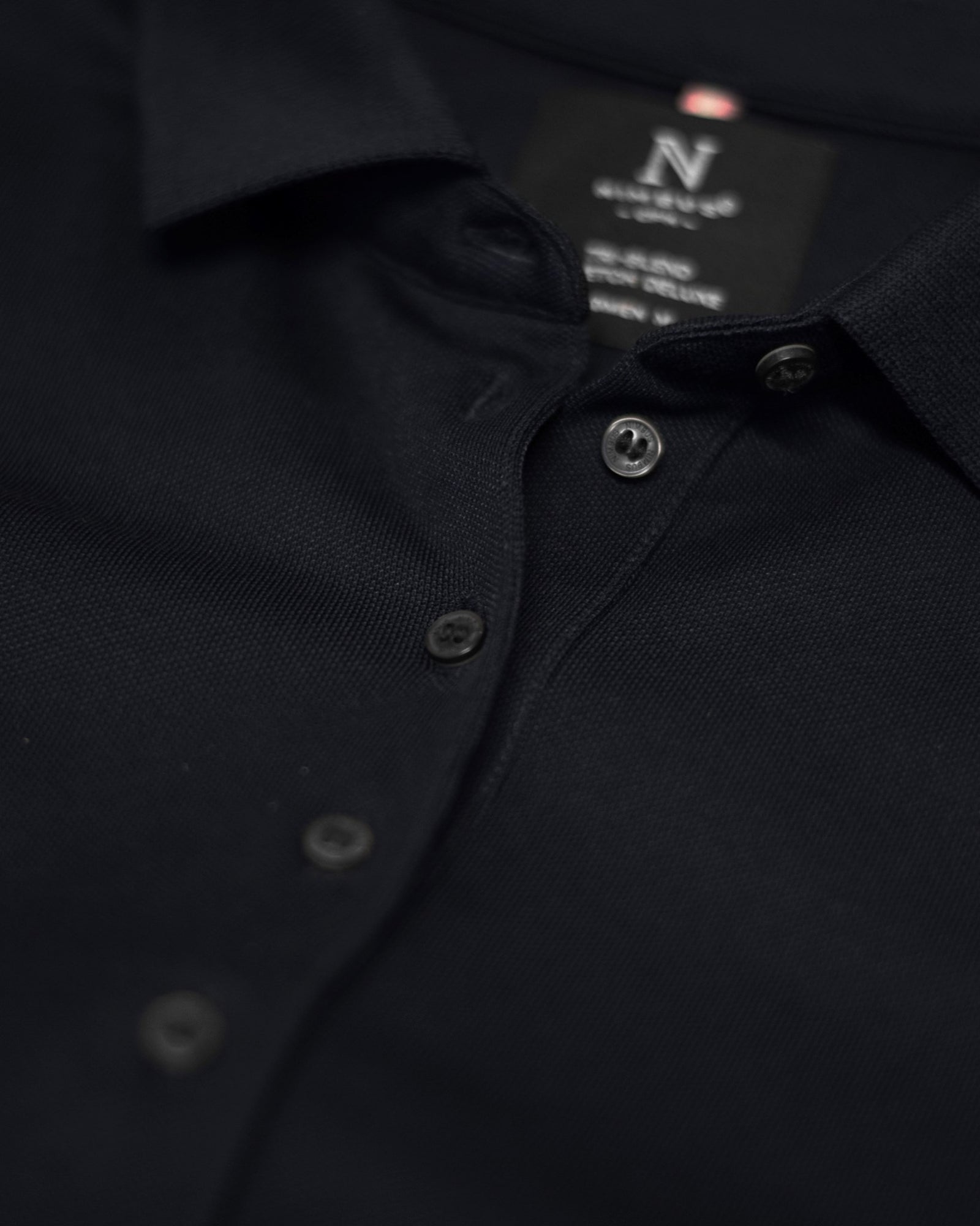 Altavista Women Navy Back