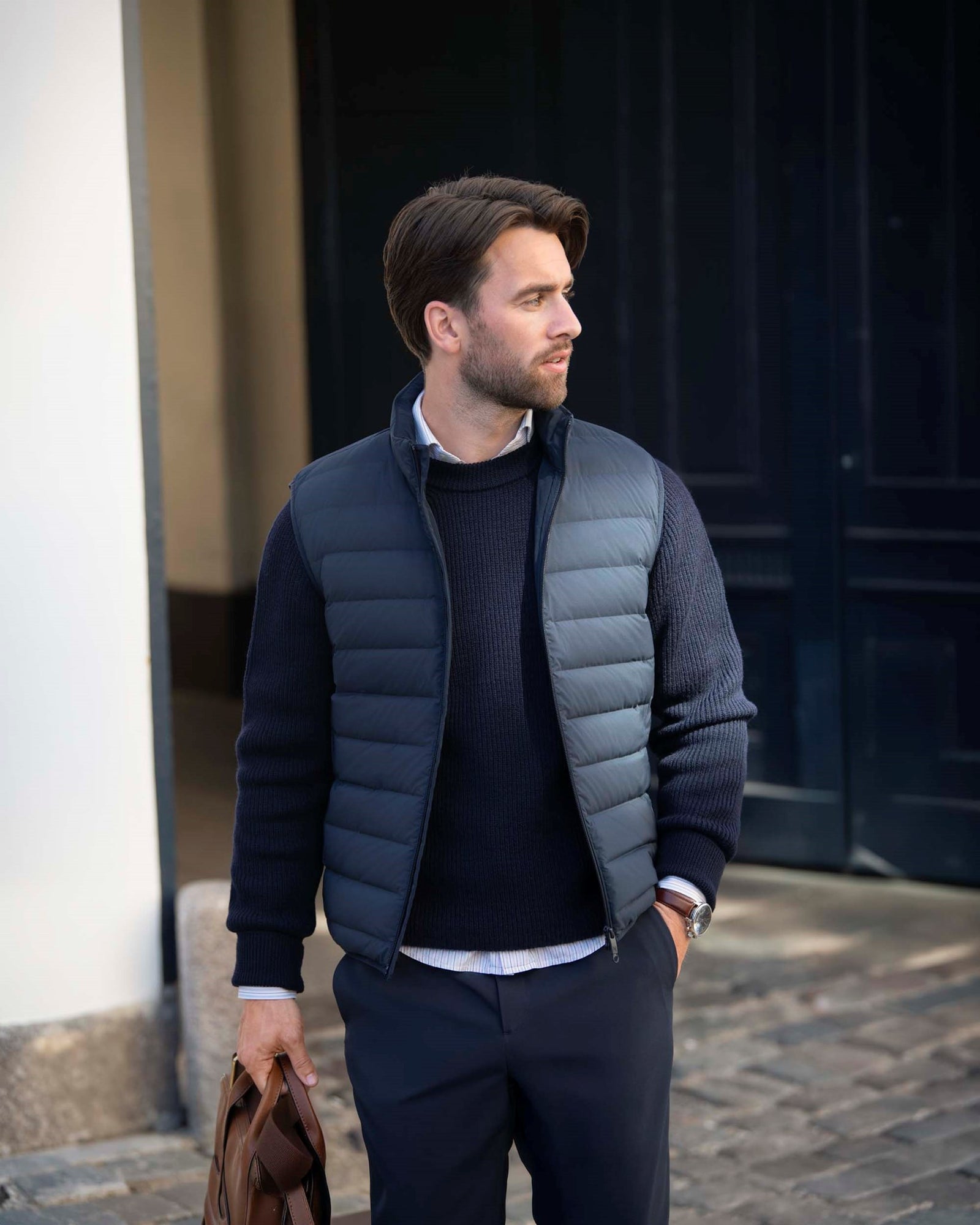 Avalon Vest Men Black Back