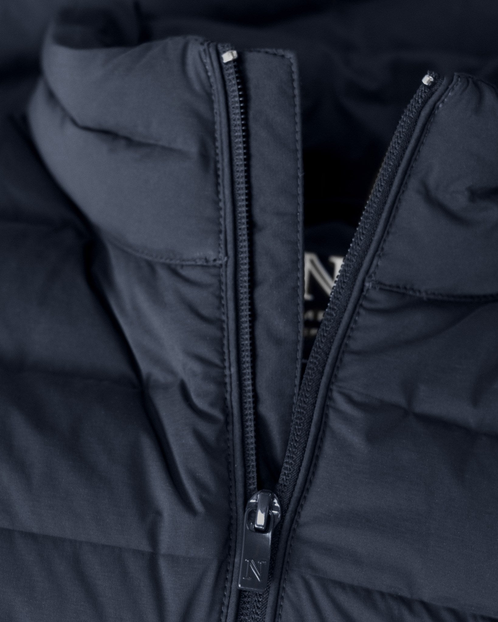 Avalon Women Navy Closeup 1