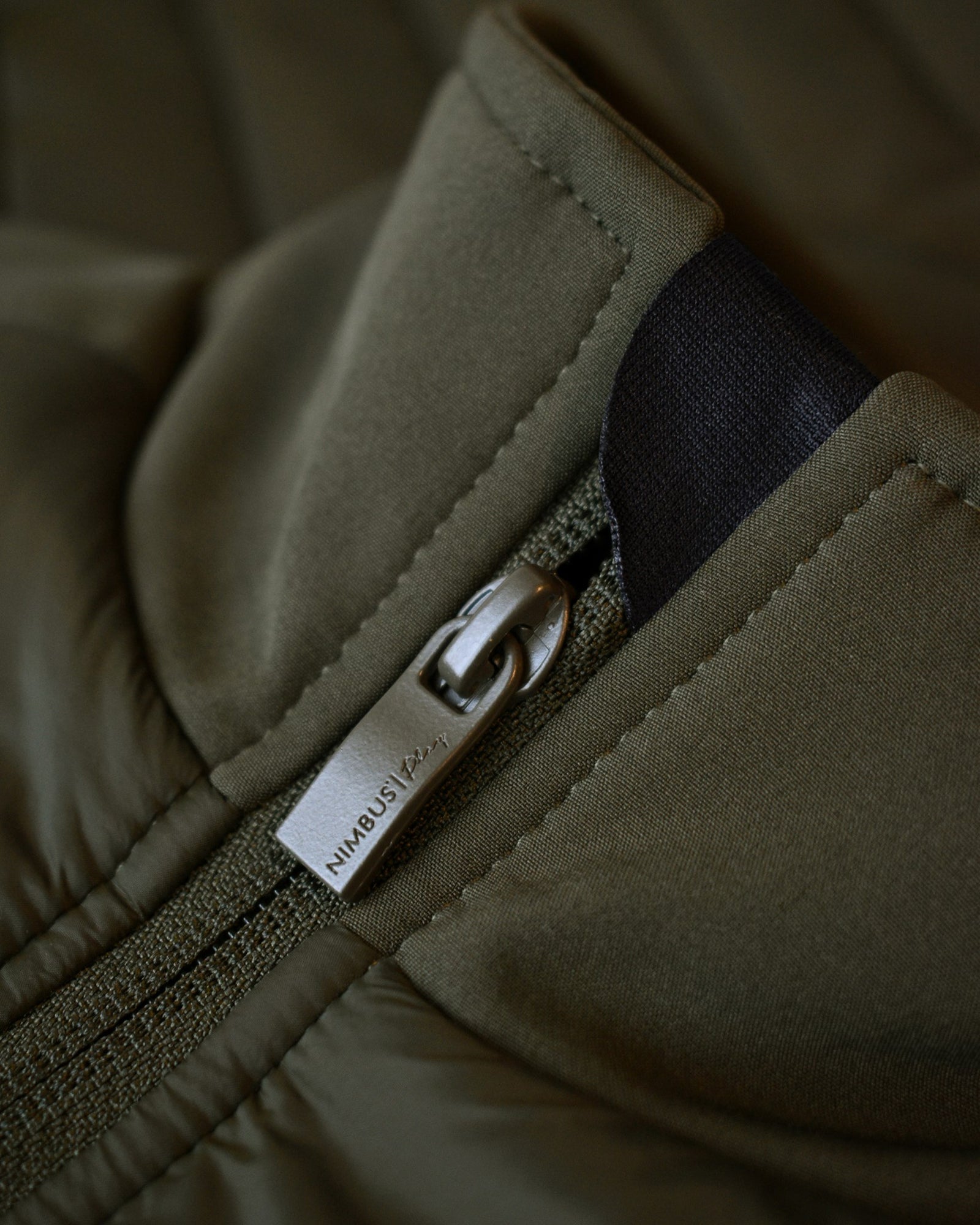 Benton Women Olive Back