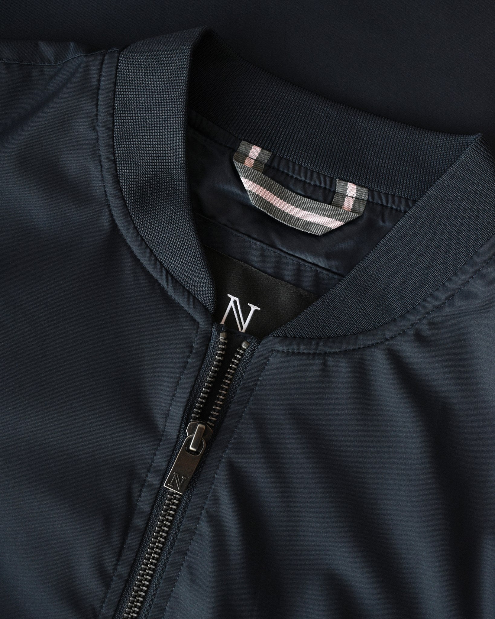 Bleecker Women Dark Navy Closeup 1