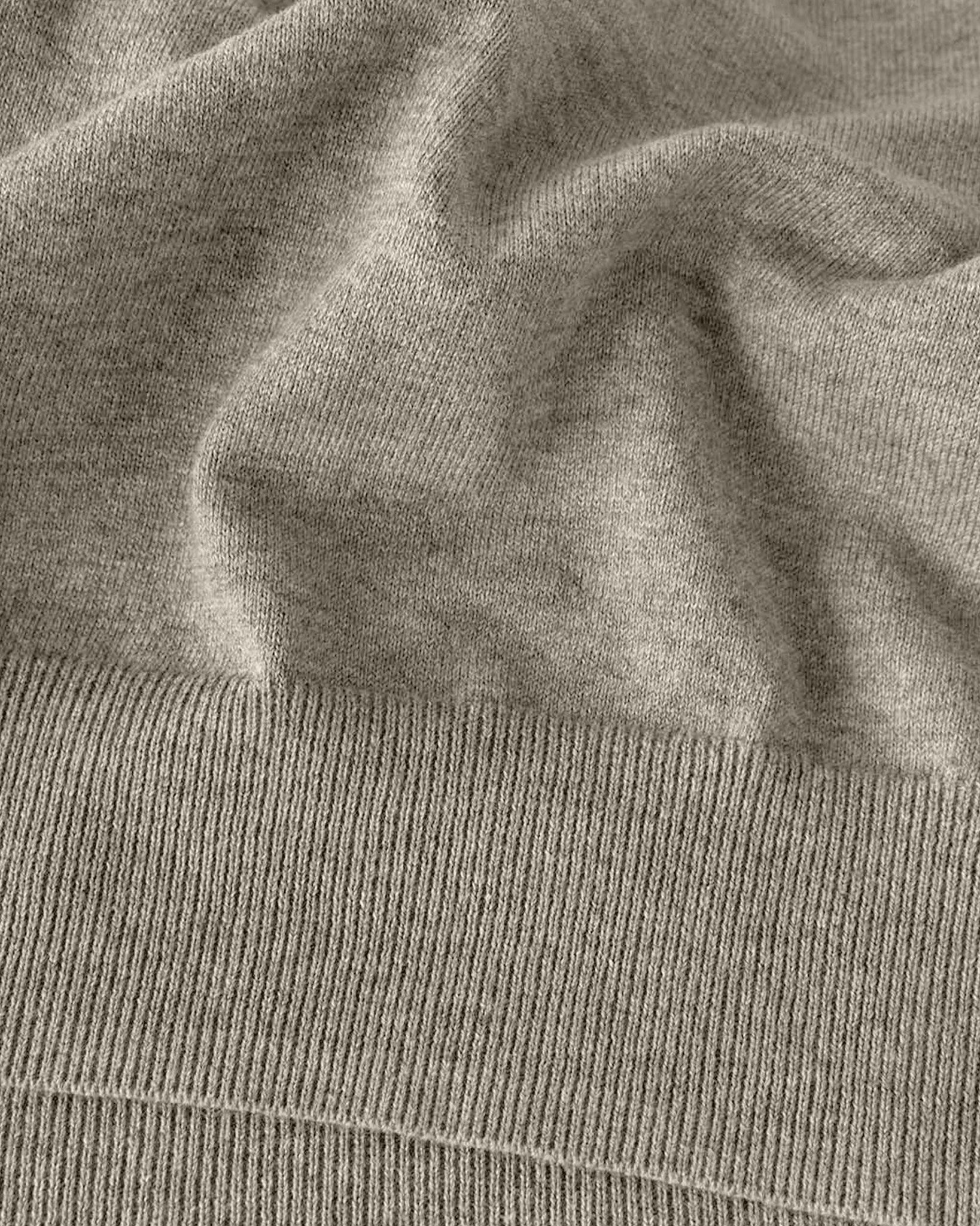 Brighton 1 4 Zip Men Sand Melange Closeup 2