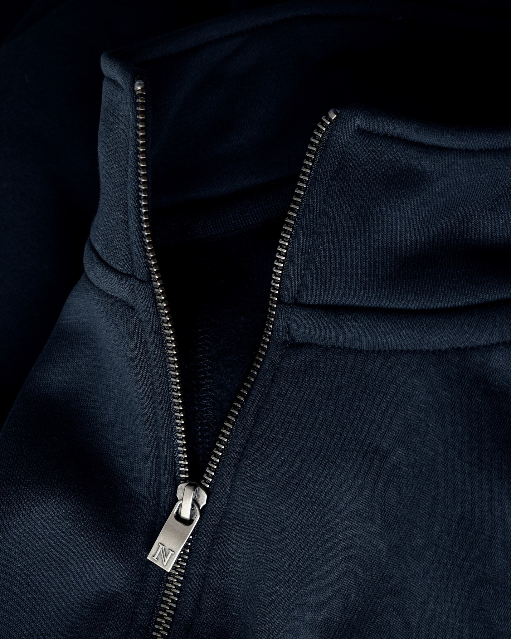 Cambridge Men Navy Closeup 2