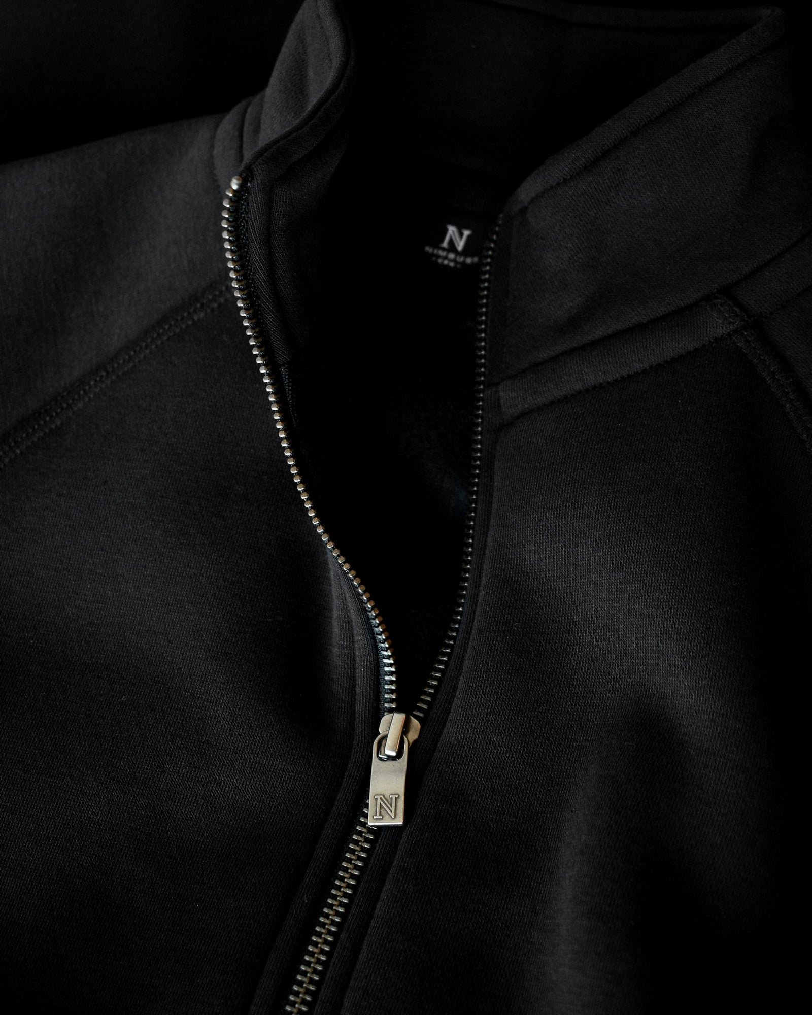 Cambridge Woman Black Back