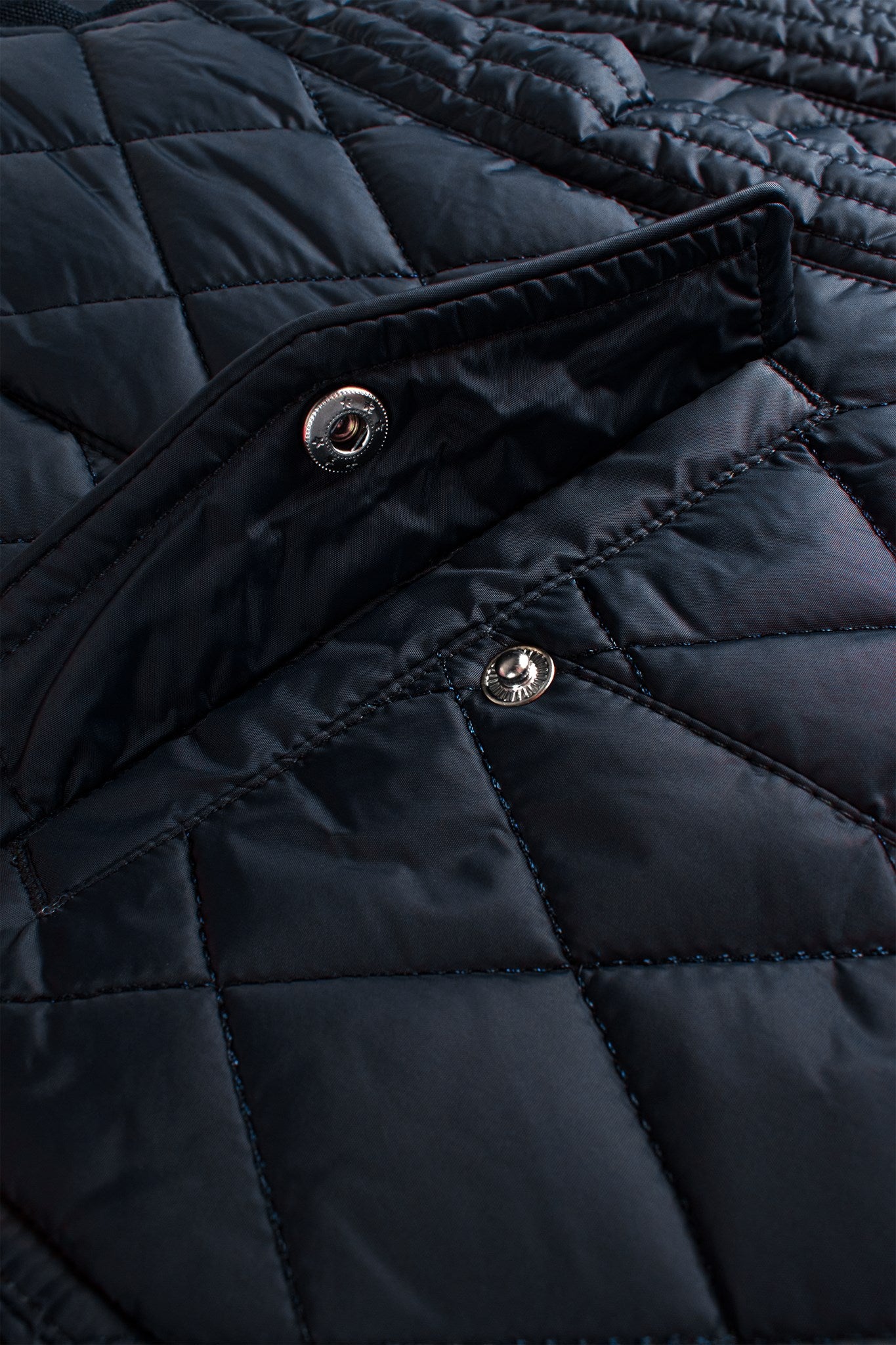 Camden Women Midnight Blue Closeup 3