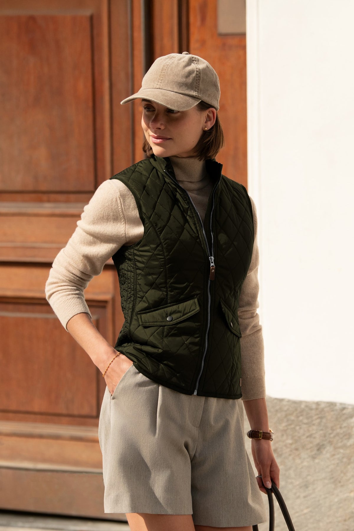 Camden Women Olive AW25 Modelimage