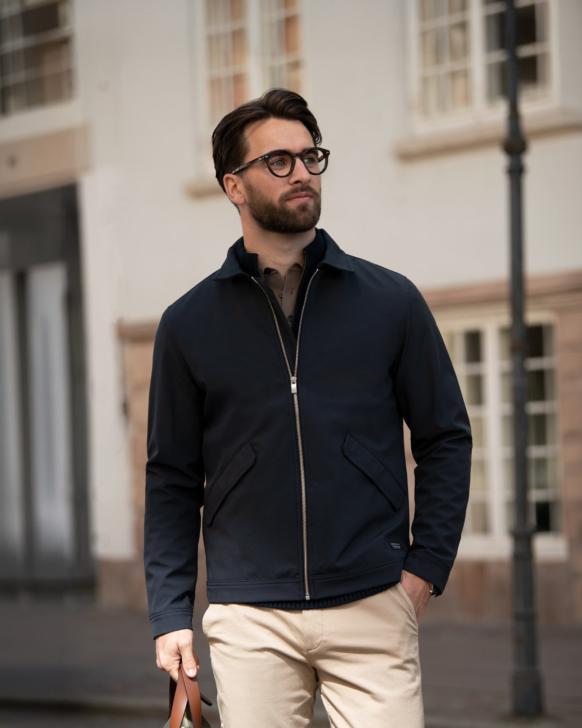Detroit Men Dark Navy AW25 Modelimage
