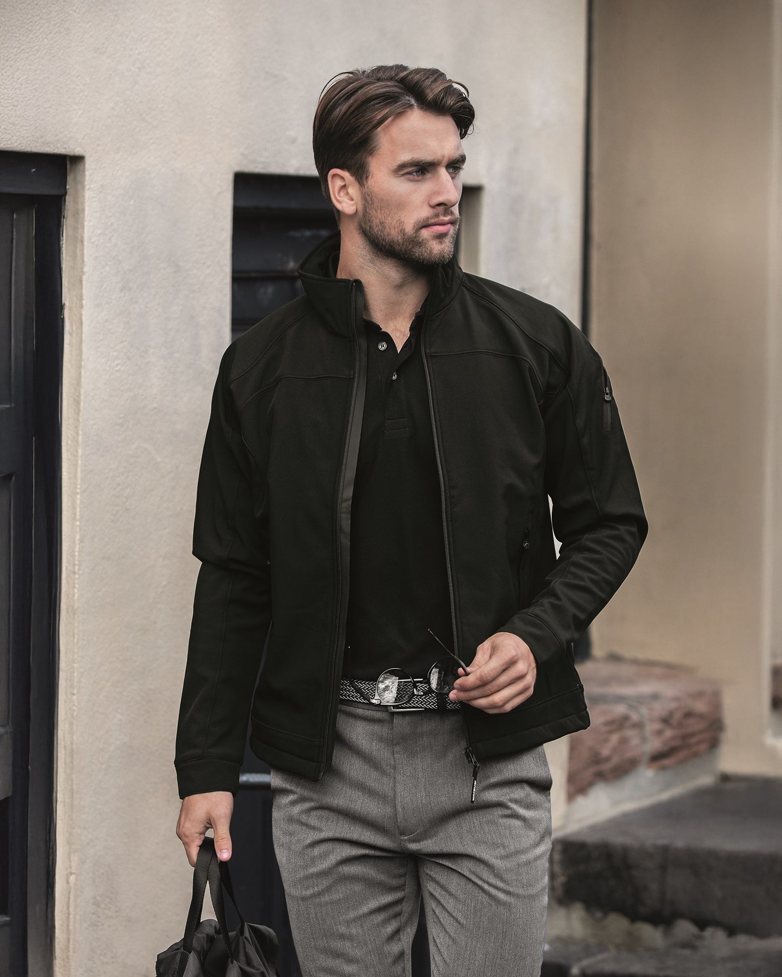 Duxbury Men Black Back