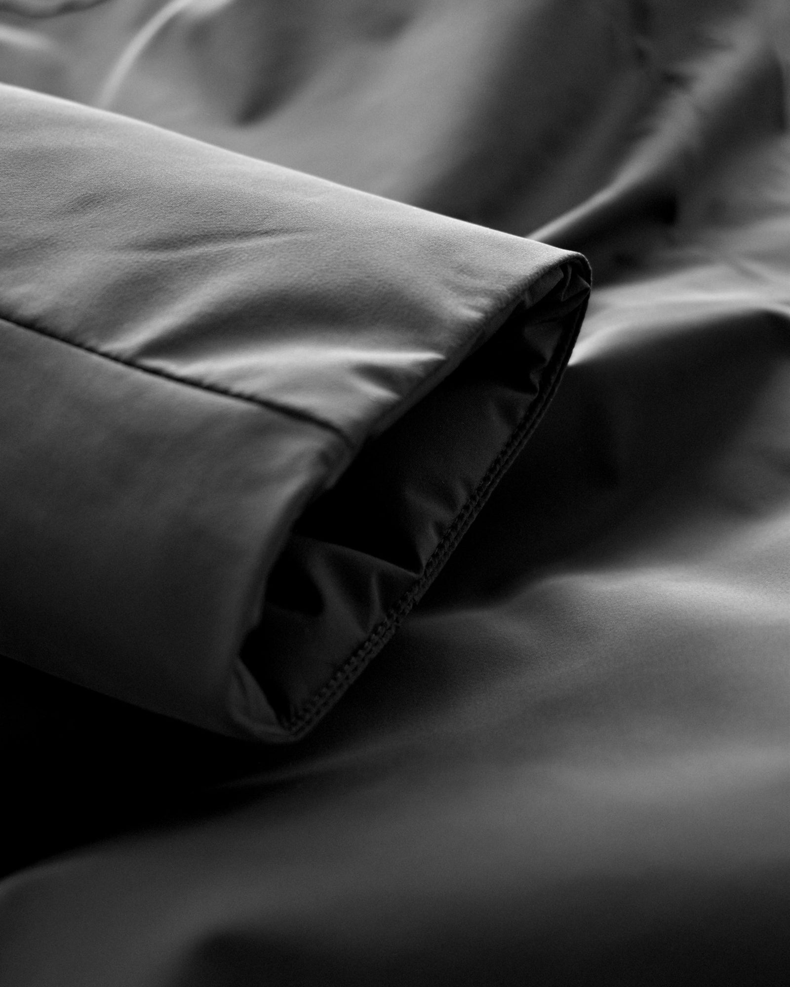 Eastlake Women Black Back