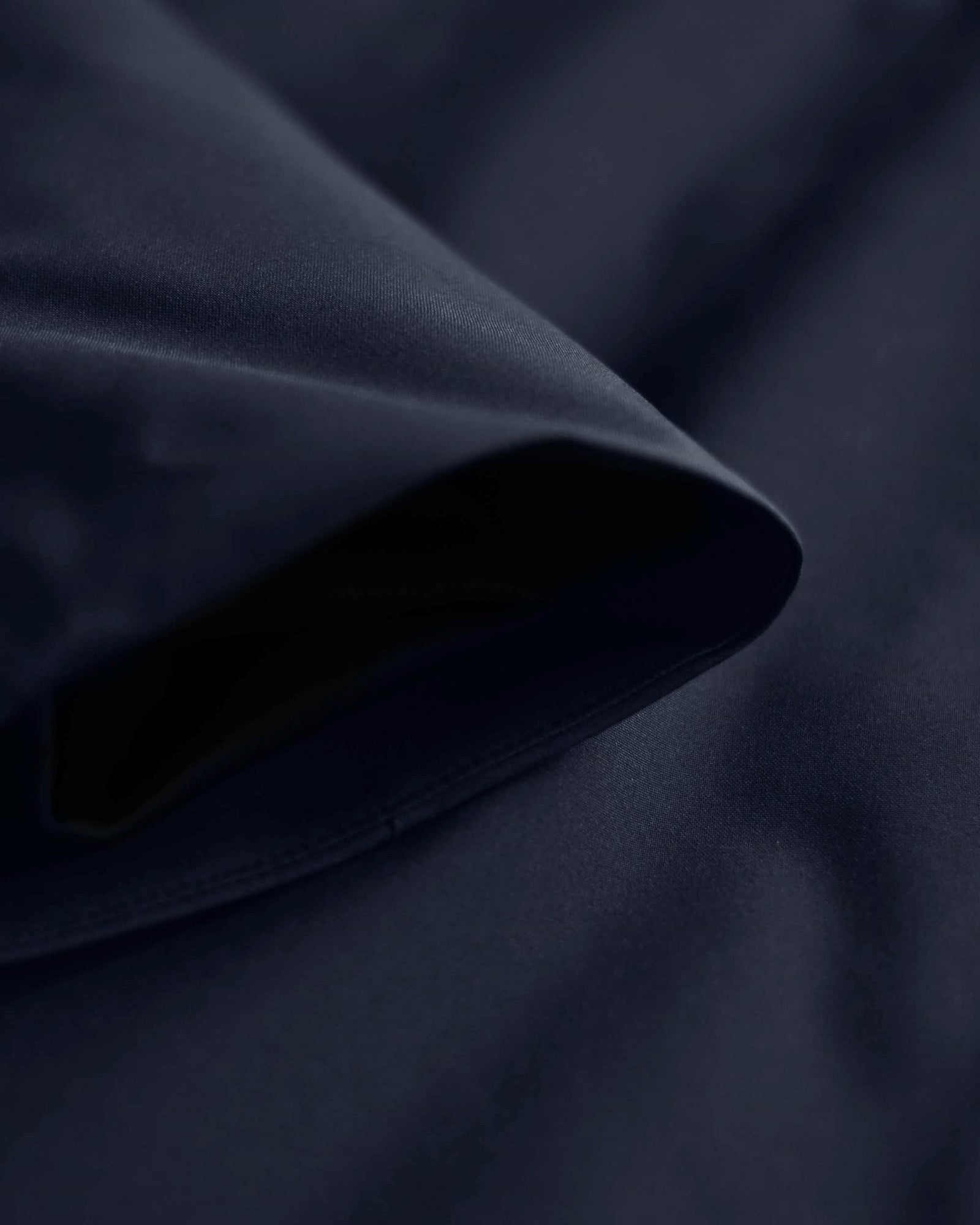 Eldridge Men Navy Back