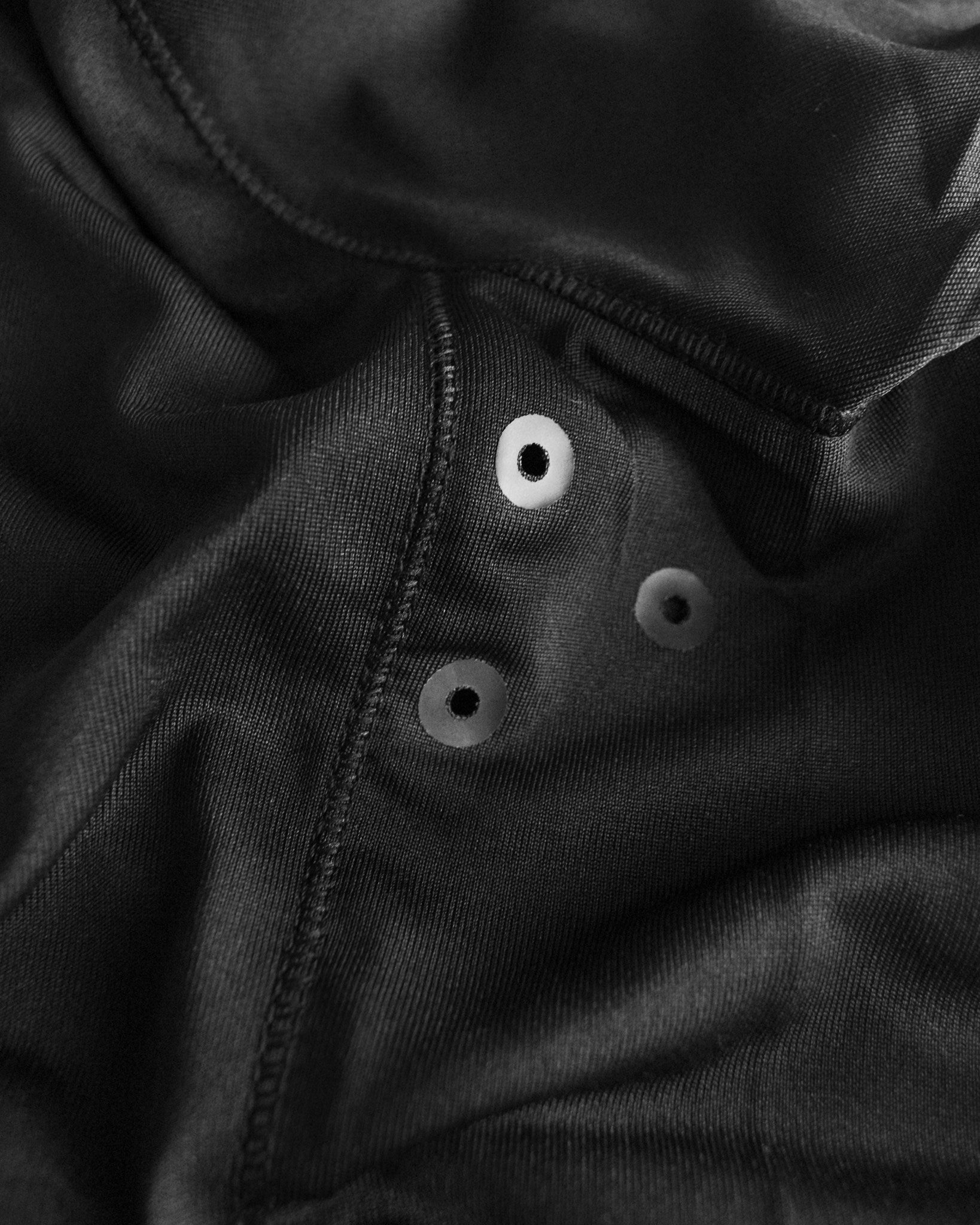 Freemont Men Black Closeup 2