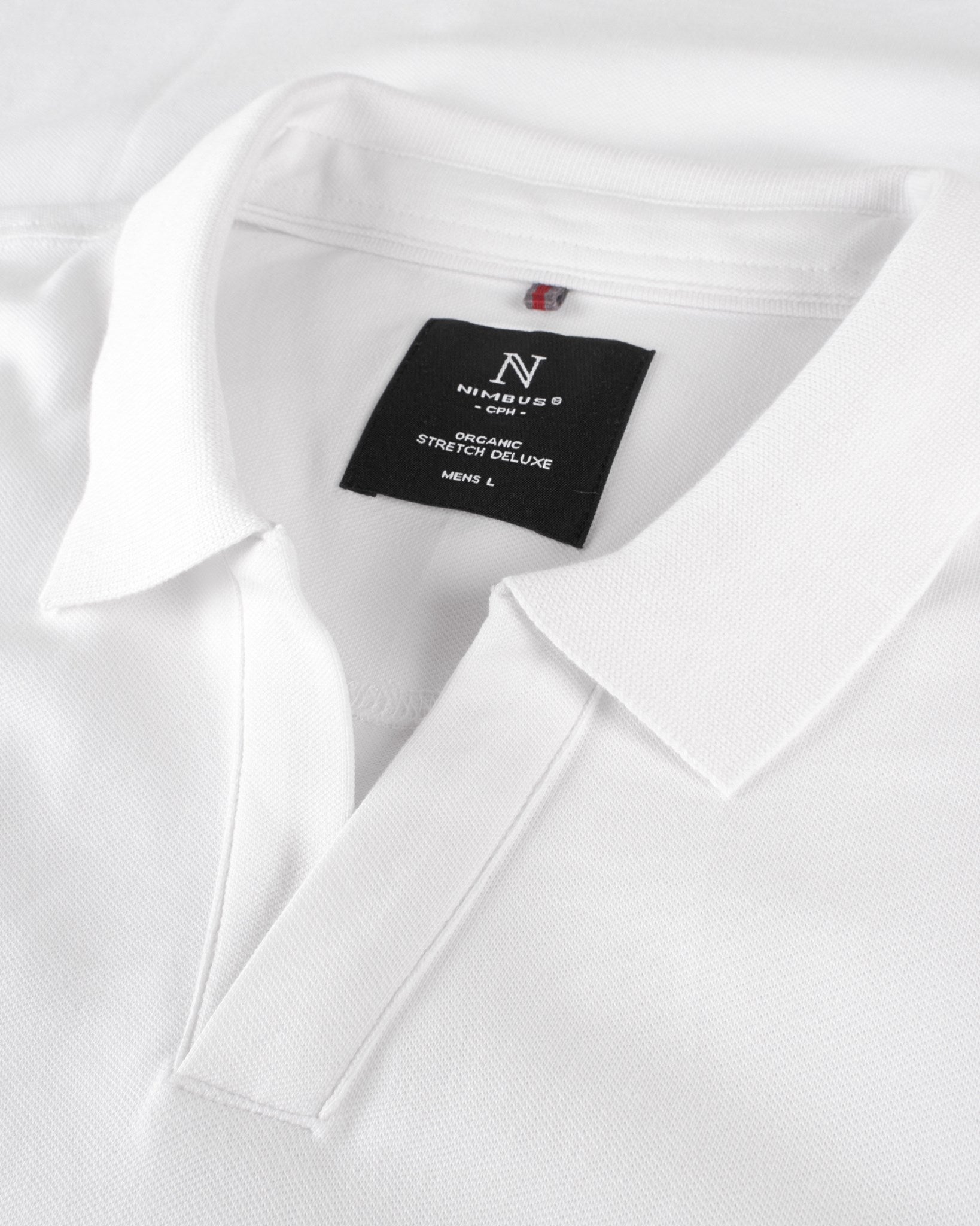 Harvard V Neck Men White Closeup 1