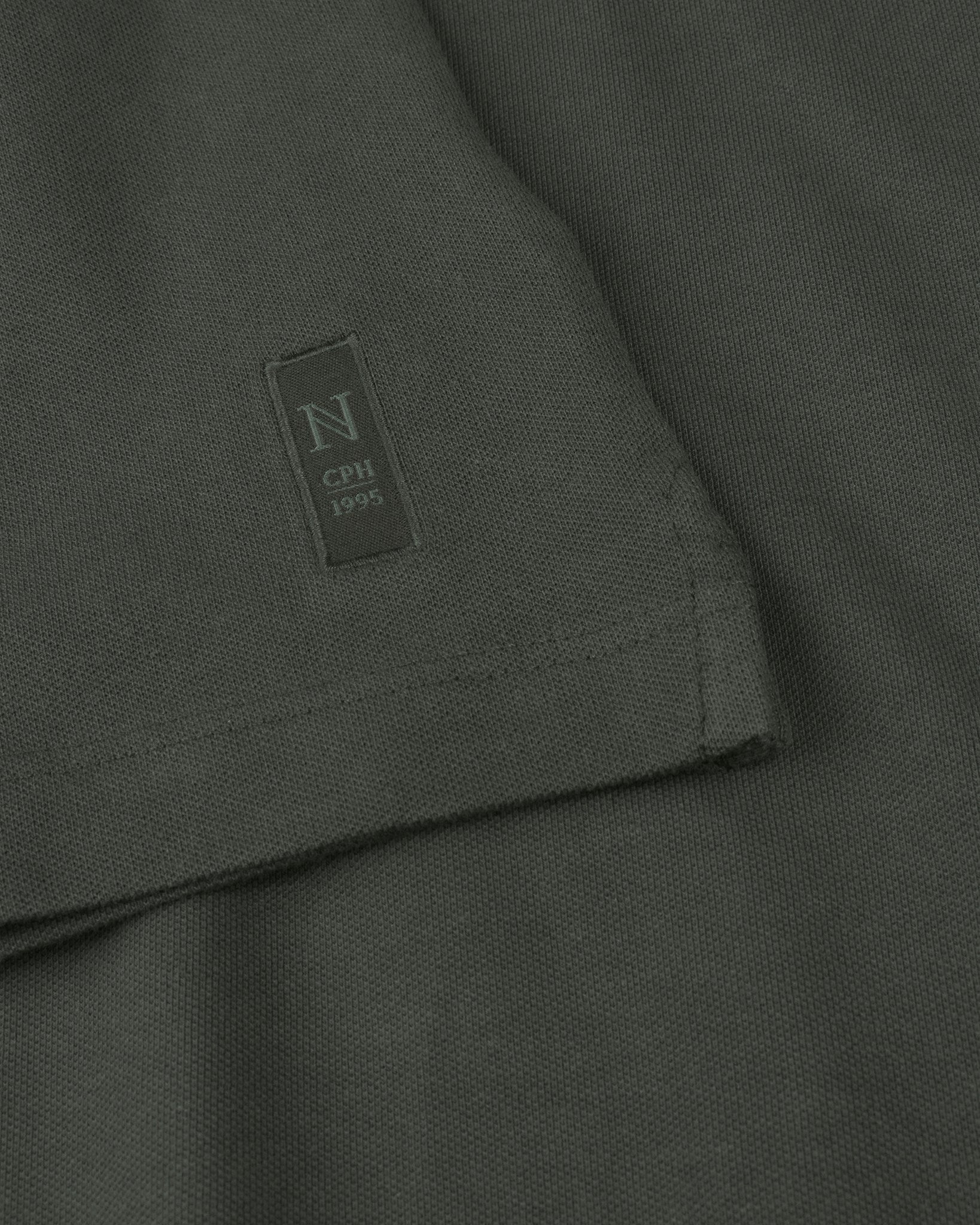 Harvard V Neck Women Olive Closeup 3