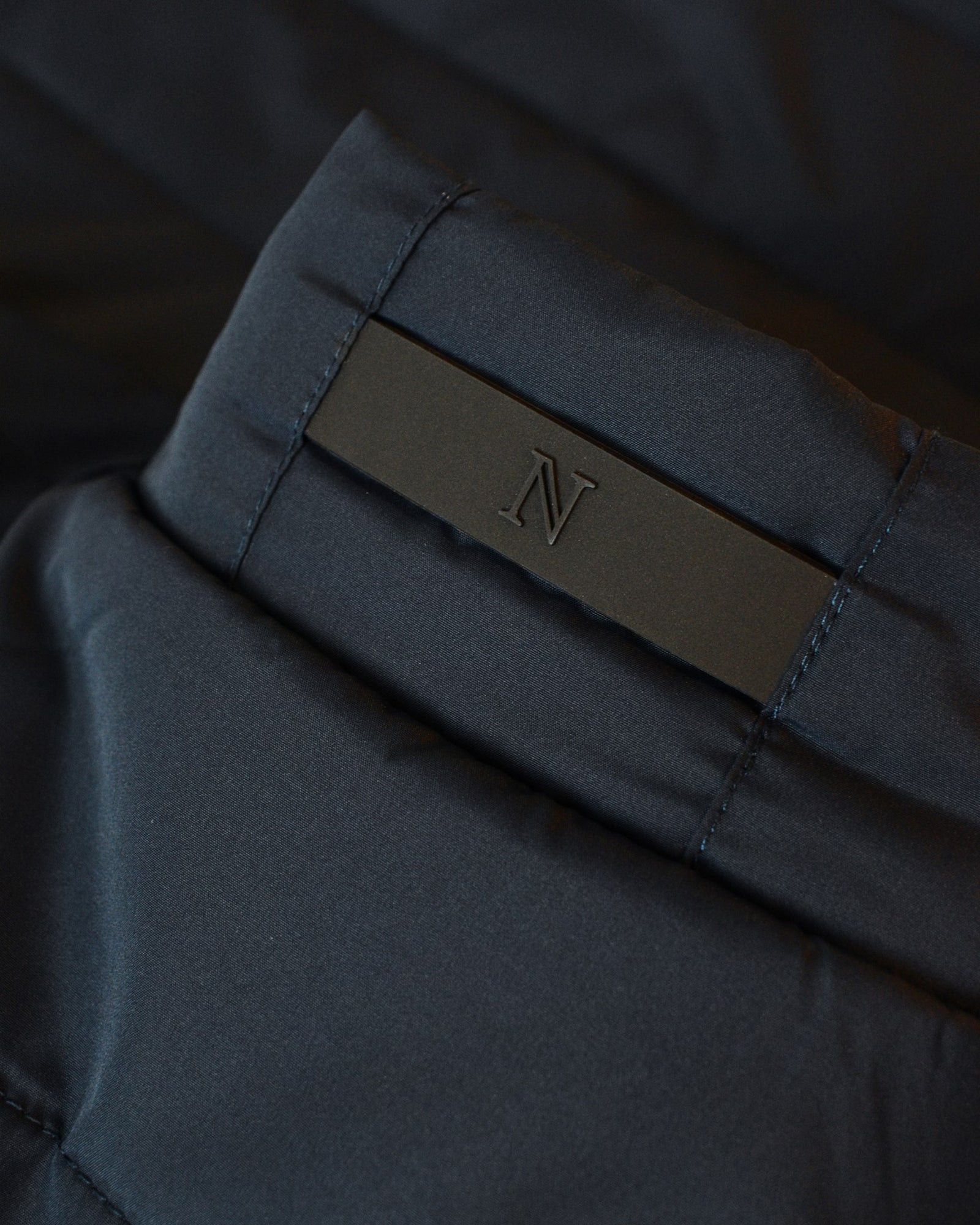 Hudson Men Dark Navy Back