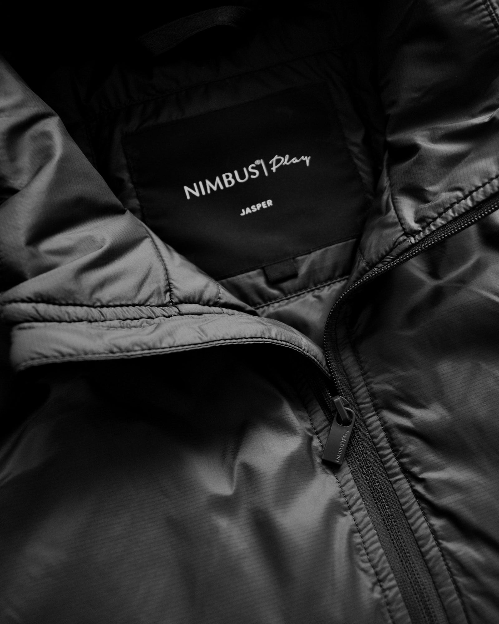 Jasper Unisex Men Black Back