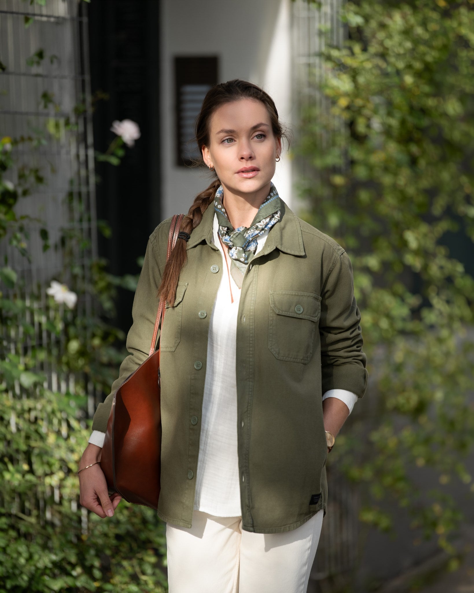 Napa Women Light Olive SS24 Modelimage