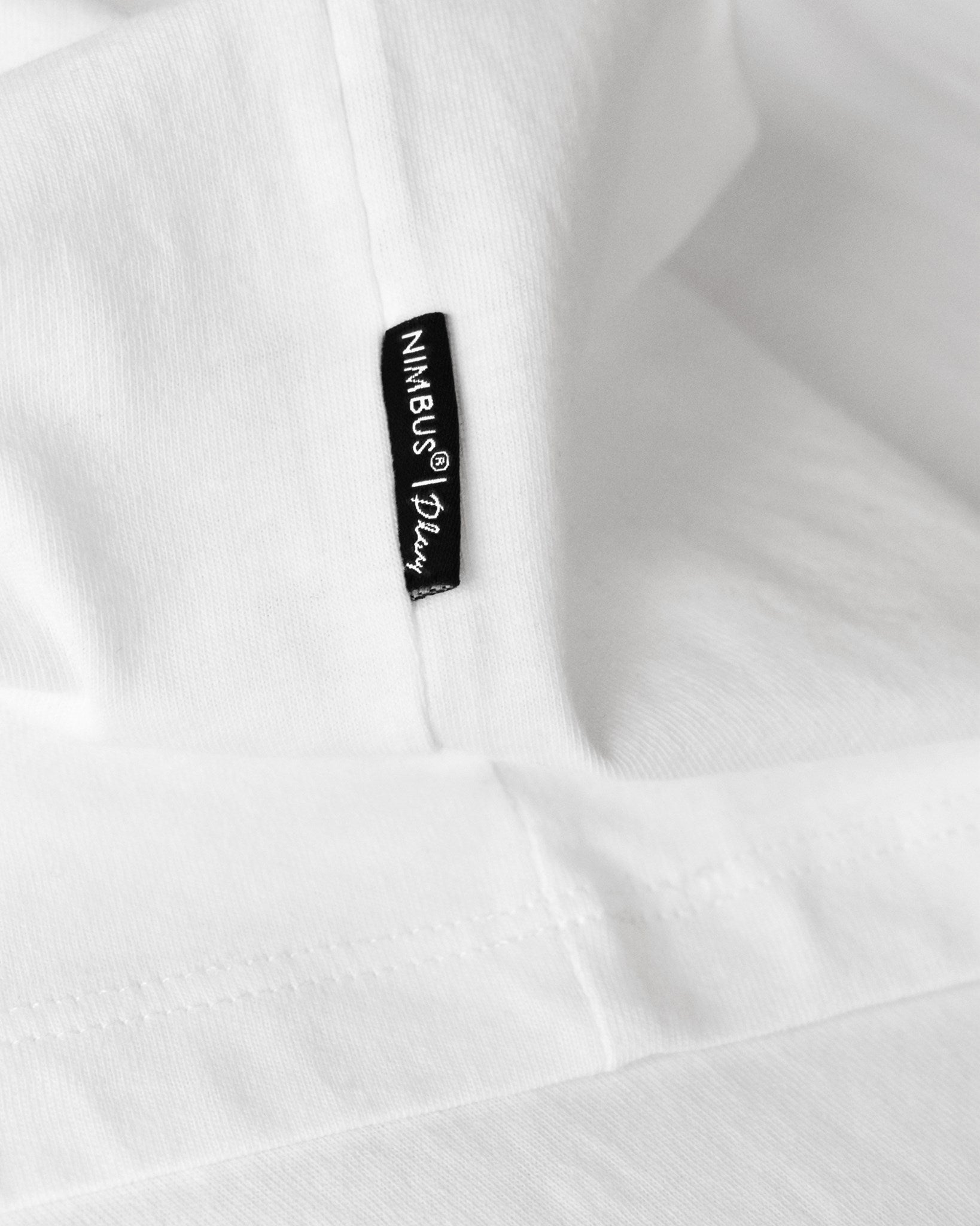 Orlando Men White Closeup 3