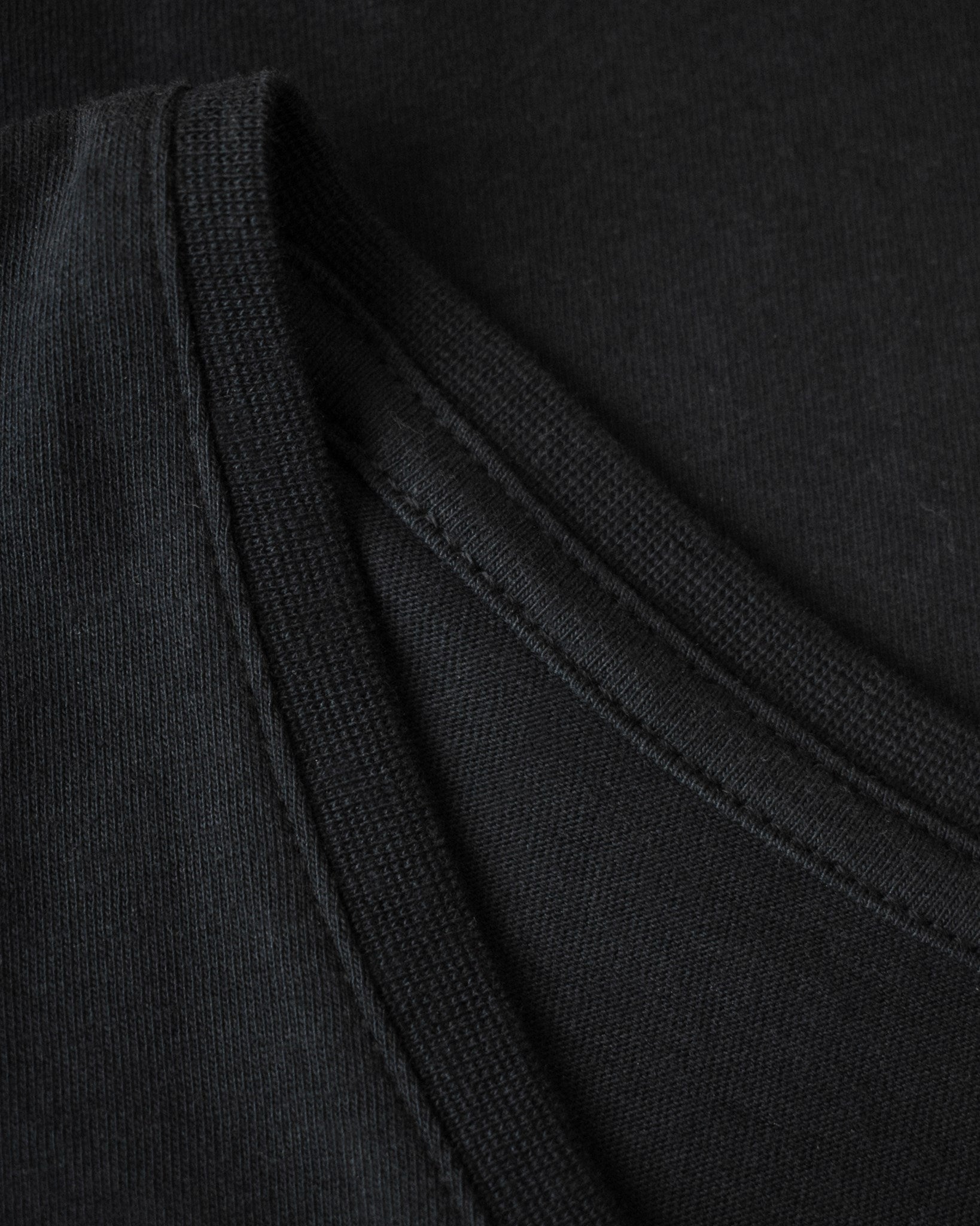 Orlando Women Black Closeup 2