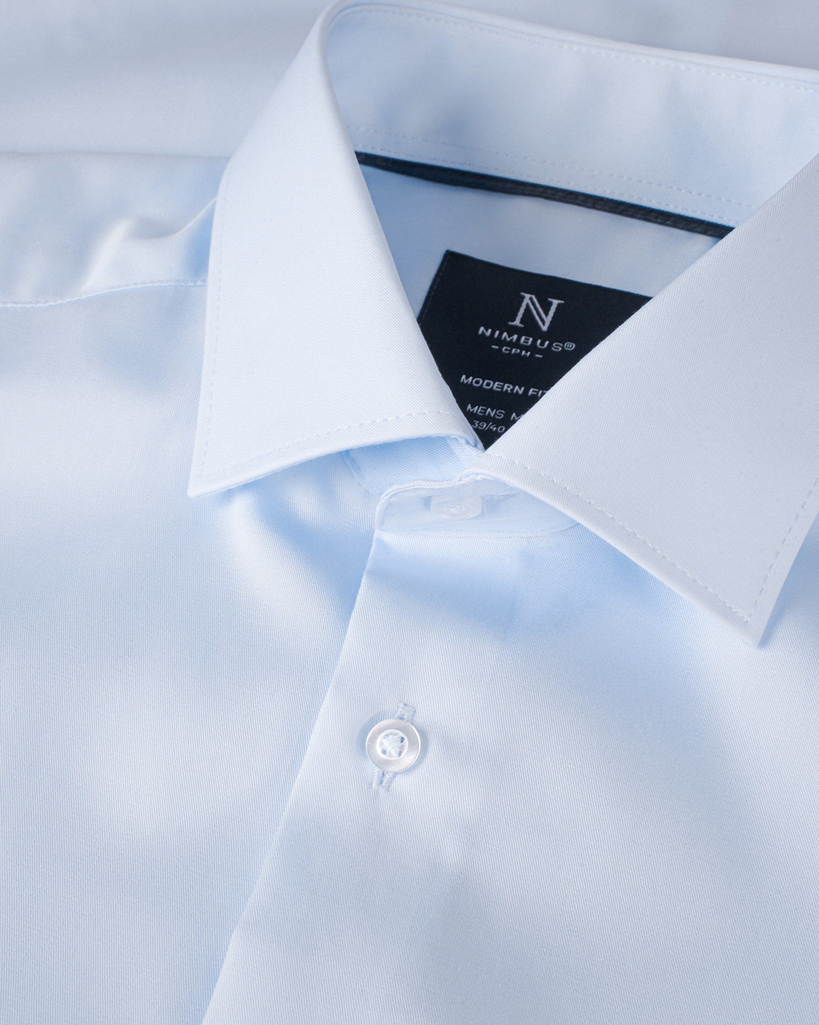 Portland Men Light Blue Closeup 1