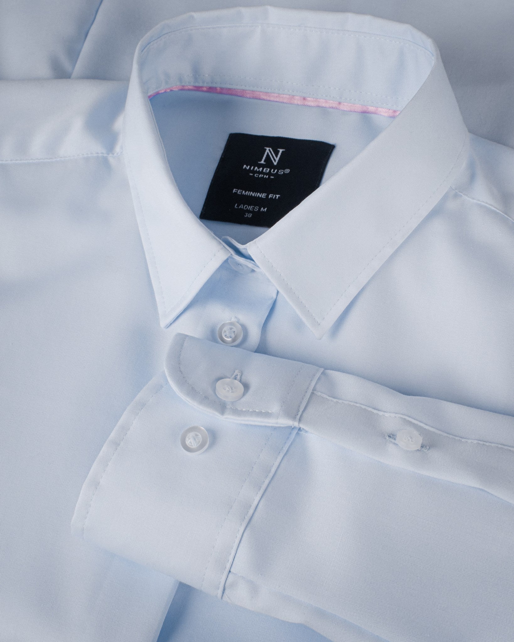 Portland Women Light Blue Closeup 1