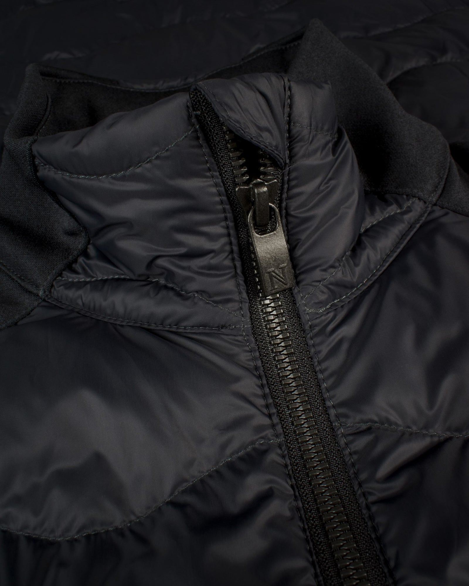 Stillwater Women Black Back