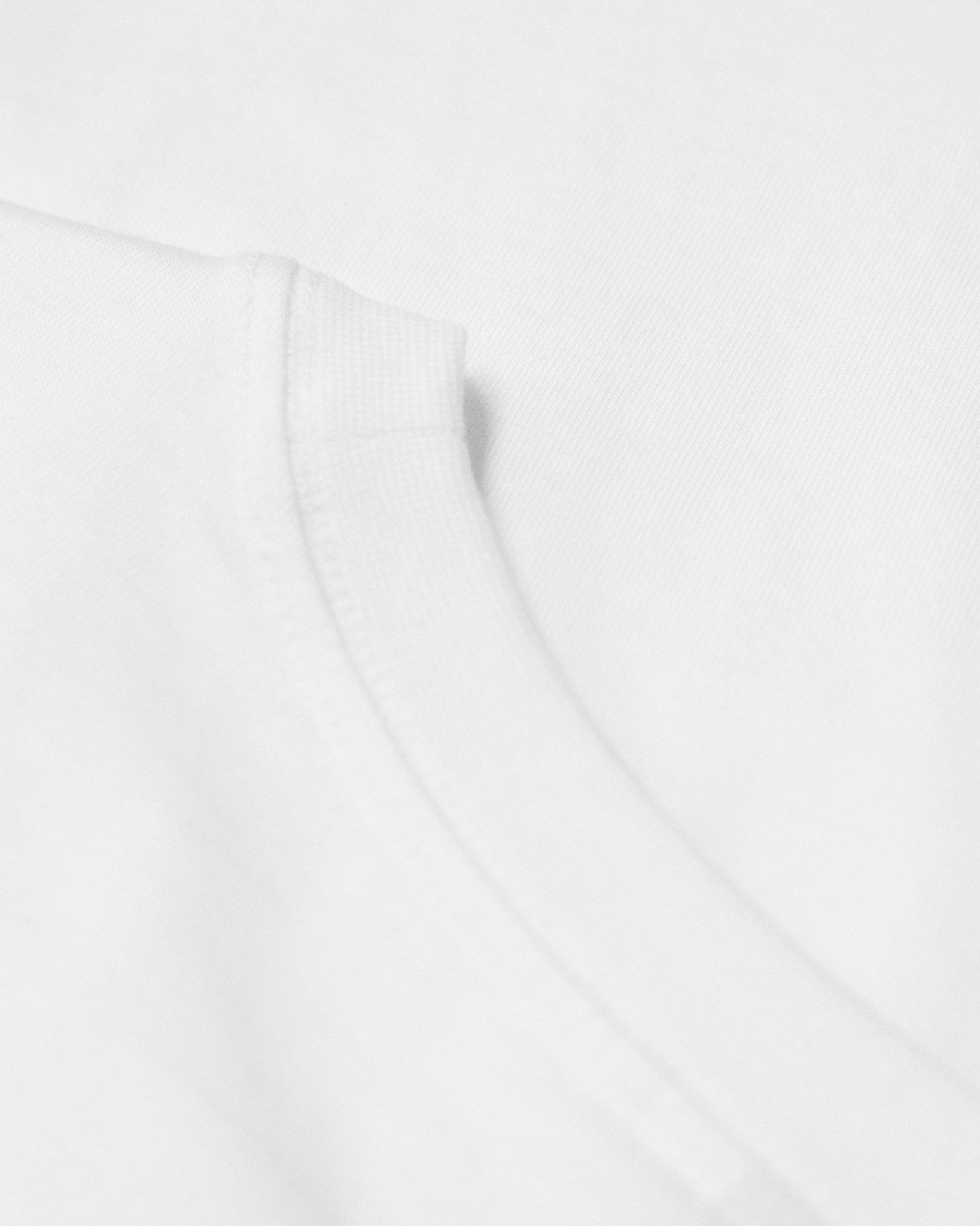 Venice Men Women White Closeup 3