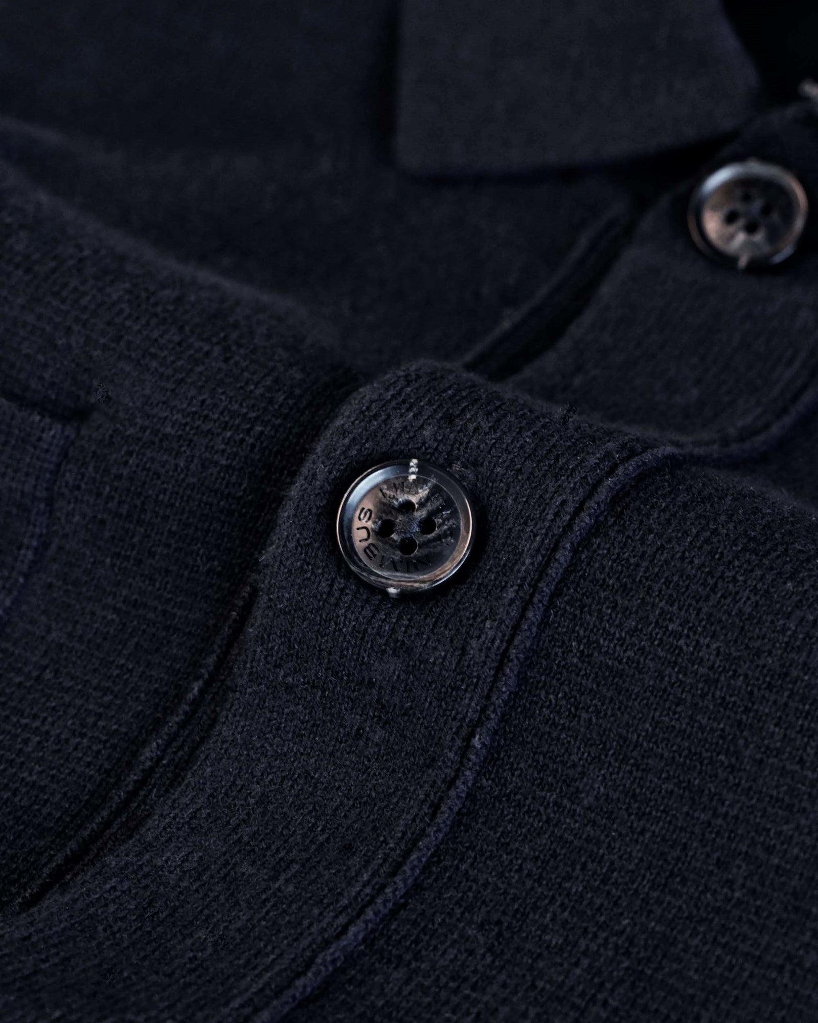 Wilton Men Navy Back