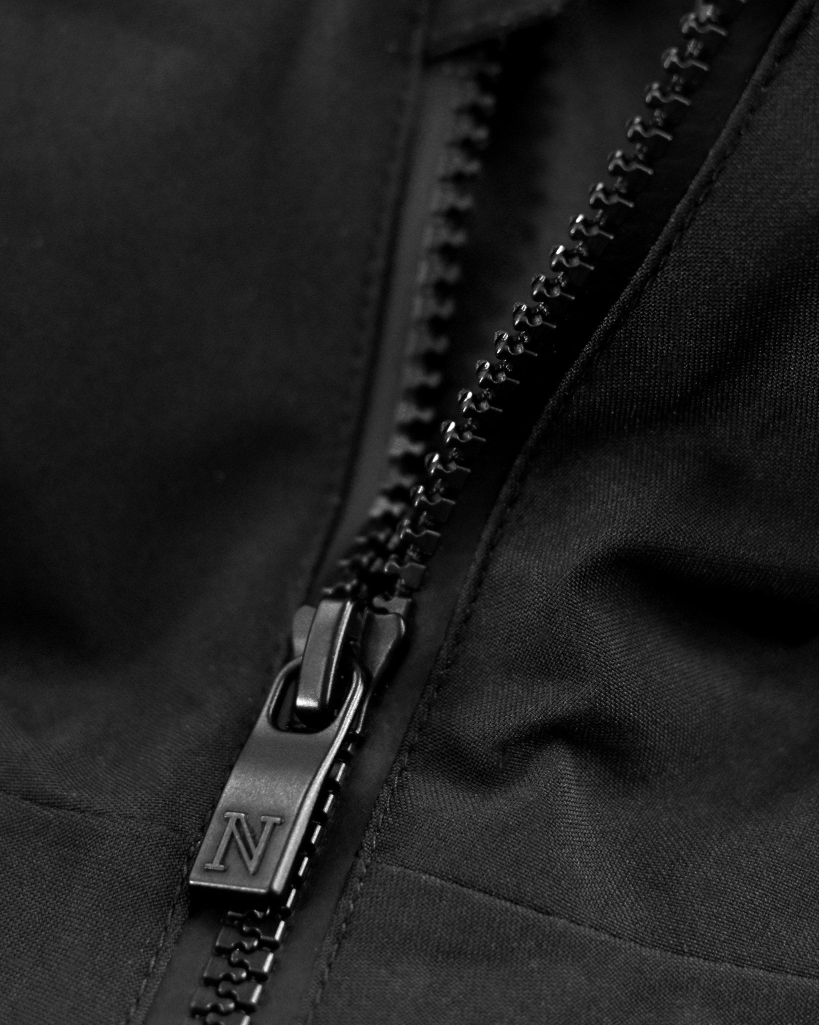 Yosemite Men Women Black Closeup 5